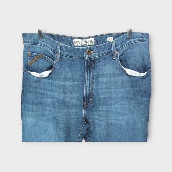Mens ARIAT Legacy M4 Relaxed Bootcut Blue Jeans Size 40x29 - Picture 2 of 6